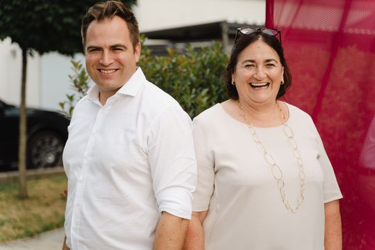 Sohn Maximilian und Mutter Edith Strobl