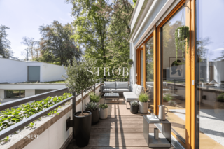 Südbalkon ( KI Einrichtungsvorschlag)