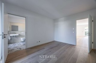 Masterschlafzimmer mit Bad Ensuite