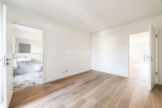 Masterschlafzimmer mit Bad Ensuite