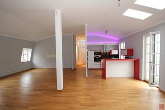 Glücklich zu Fuß und mit dem Fahrrad in der Altstadt - Ruhige Lage Maximilianstrasse