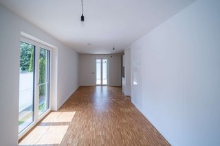 Schlafzimmer / Arbeitszimmer