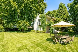Außenansicht - Garten - (KI generiert)