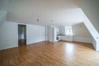 Offener Wohn- und Essbereich