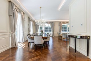 Dinner-Salon