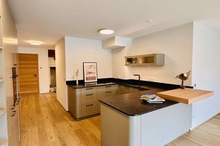 Natursteinarbeitsplatte