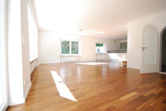 Moderne Doppelhaushälfte