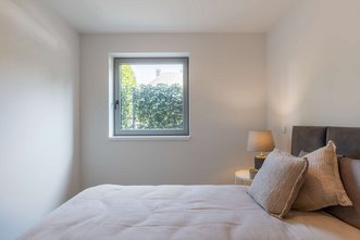 SEMI - FURNISHED - Teilmöblierte 2-Zimmer-Terrassenwohnung am Isarhochufer