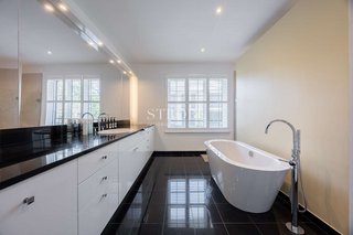 Masterbadezimmer