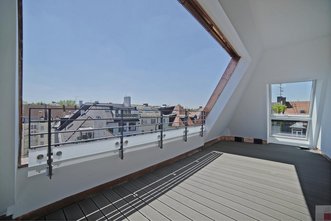 Penthouse Wohnung in exklusivem Mehrfamilienhaus
4 Zimmer – Dachterrasse - Kamin