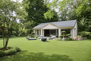Poolhaus