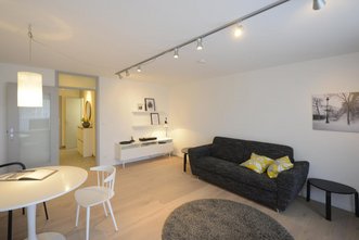 Singlewohnung - Schickes Appartement Mü.-Solln/ Gulbranssonstraße - teilmöbliert