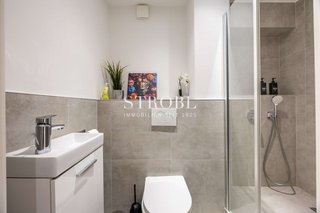 Gäste WC mit Dusche