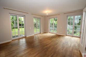 Wohnvergnügen auf zwei Ebenen - 4-Zimmer - München-Solln