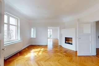 Wohnbereich mit Kamin