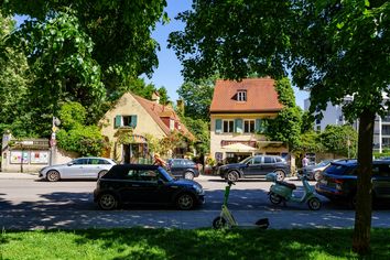Dorflicher Charakter rund um den Nikolaiplatz