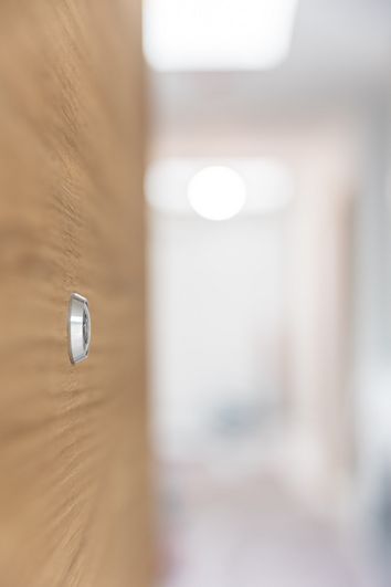 Moderner Türspion – Smarte Sicherheitstechnologie im Smart Home